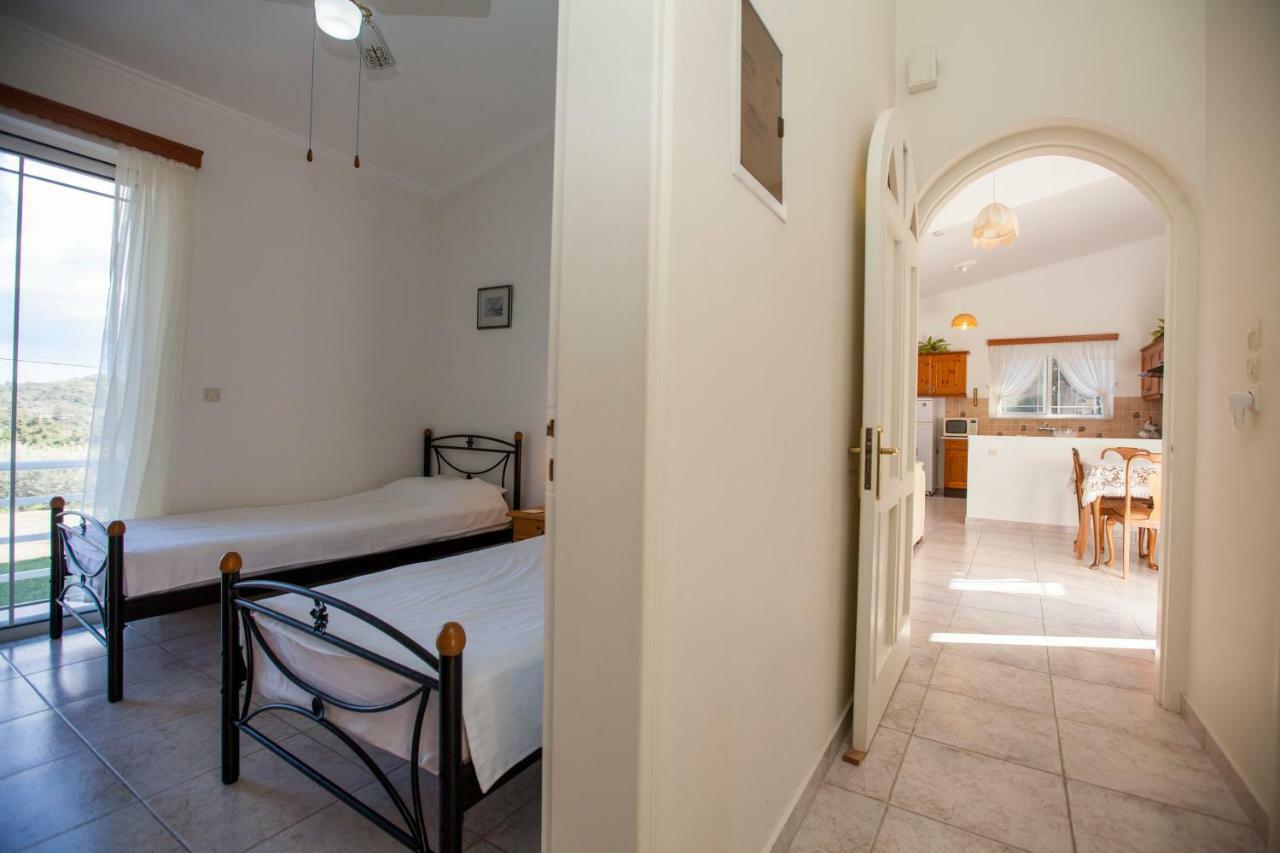 Villa The Olive Grove Private Pool With Star Links Wifi *